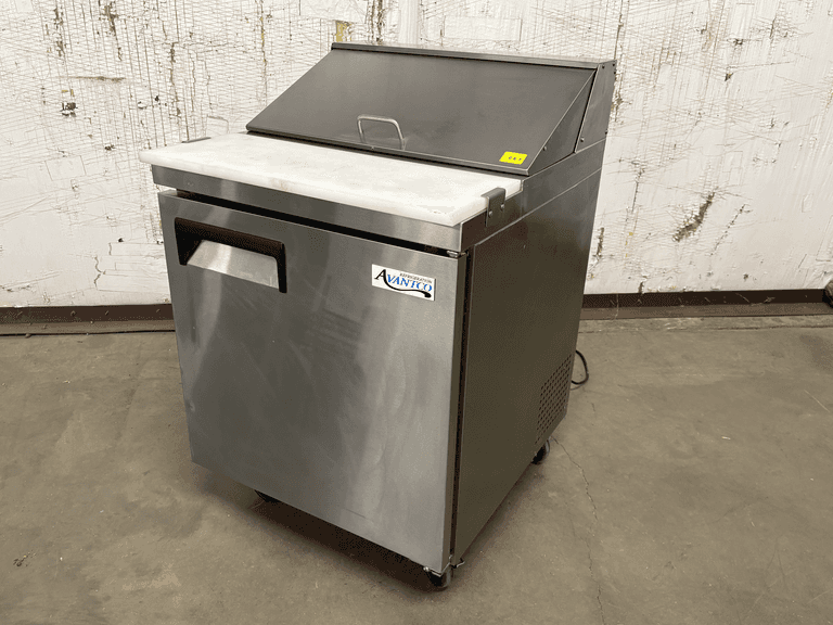 Avantco 178APT27HC Refrigerated Sandwich Prep Table with Casters