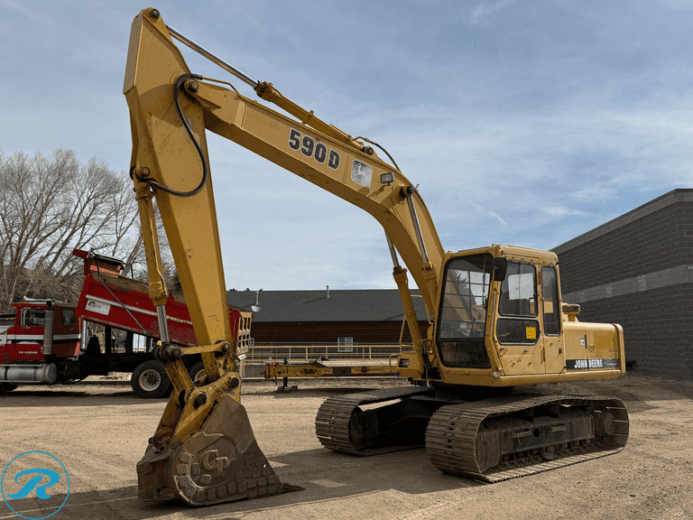 1995  John Deere  590D  Hydraulic Excavator