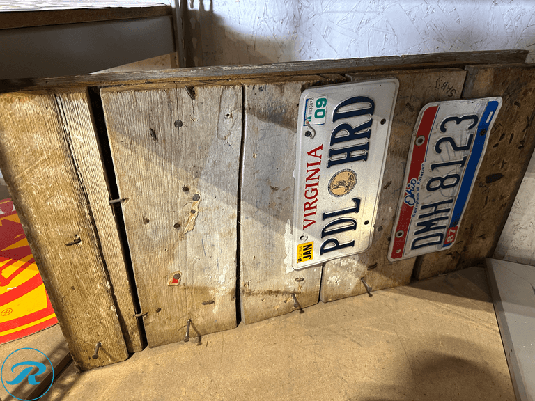 Wood Signs - Roller Auctions