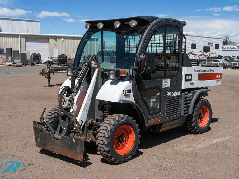 2016  Bobcat  5600  4WD  UTV