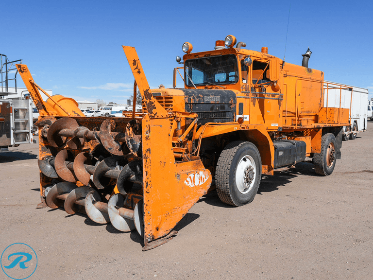 1966  Oshkosh  S/A Plow Truck
