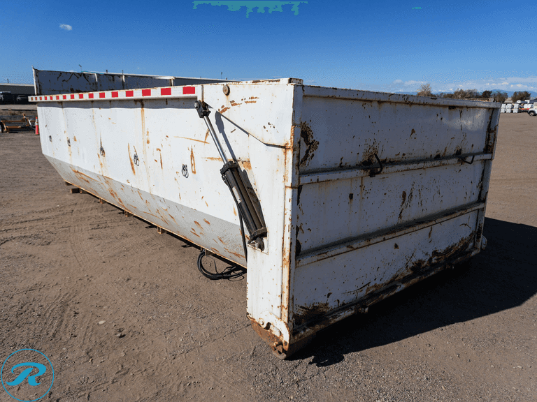 Roll-Off Dump Bed, Hook Lift, 19' Tub - Roller Auctions
