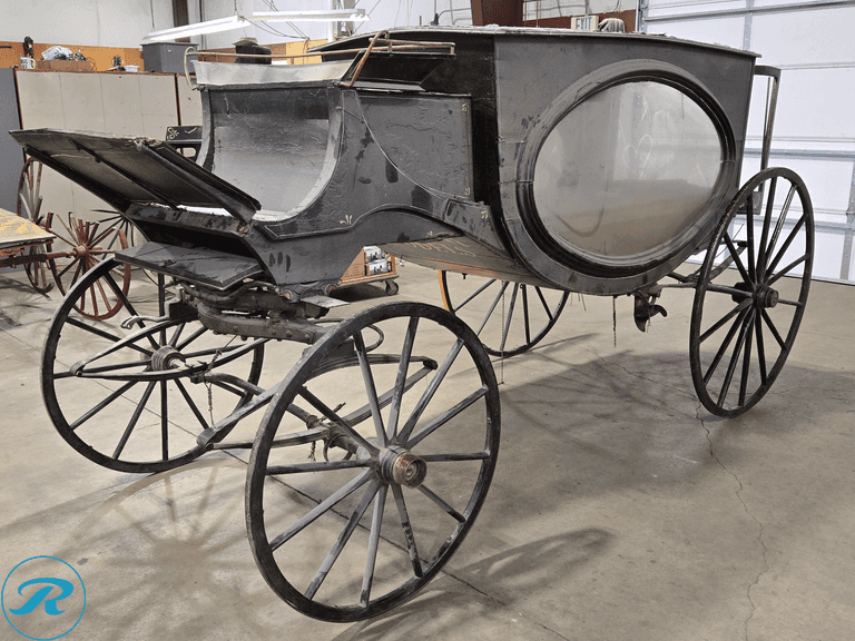 Horse-Drawn Hearse Funeral Carriage - Roller Auctions