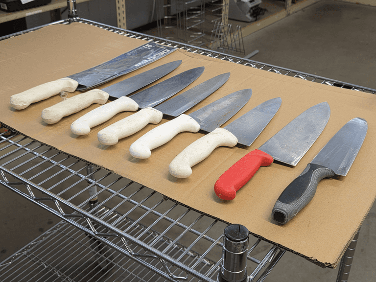 (8) Assorted Kitchen Knives