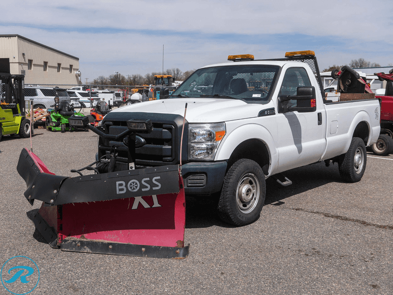 2016  Ford  F250  Super Duty XL  4WD  Pickup