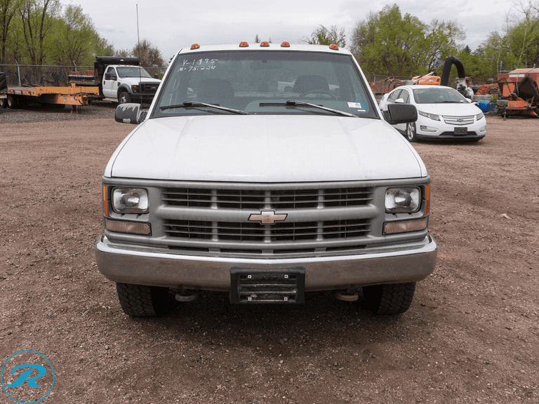 1995 Chevrolet CK2500 Cheyenne RWD Pickup - Roller Auctions