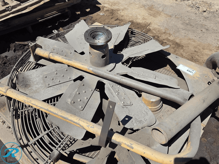 Caterpillar 615 Scraper Radiator and Fan Assembly (Condition Unknown ...