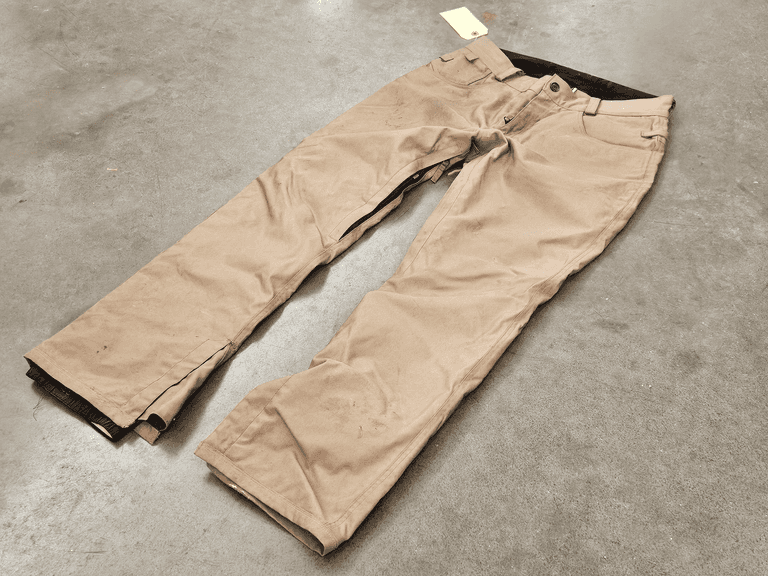 686 INFIDRY Limited Edition Mens M Snow Pants, Thermal Rating 4