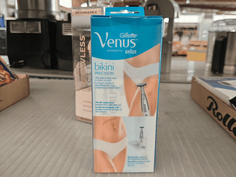 Finishing Touch Flawless Cleanse Facial Cleanser & Massager, Gillette Venus Bikini Precision Trimmer - Roller Auctions