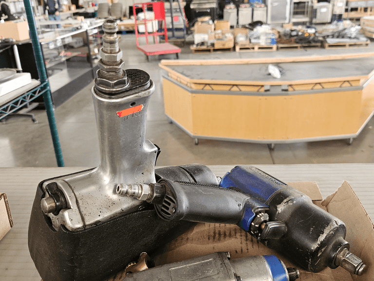 (6) Pneumatic Tools - Roller Auctions