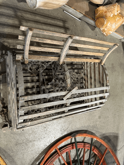 Crab Pot - Roller Auctions