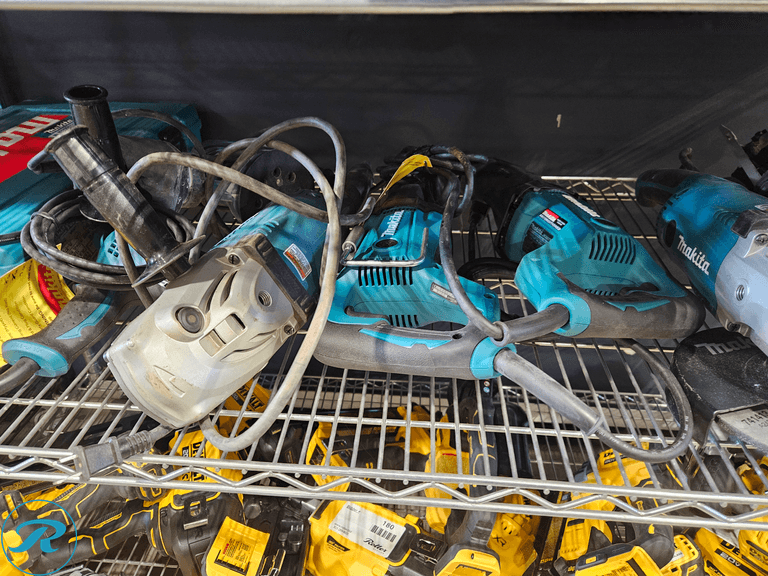 (4) Shelves of Makita Power Tools (All Inoperable/Damaged) - Roller ...