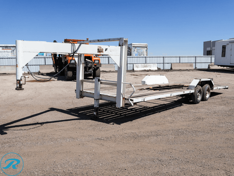 1981  Homemade  T/A Gooseneck Equipment Trailer