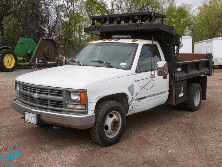 1997  Chevrolet  3500   RWD  Dump Truck