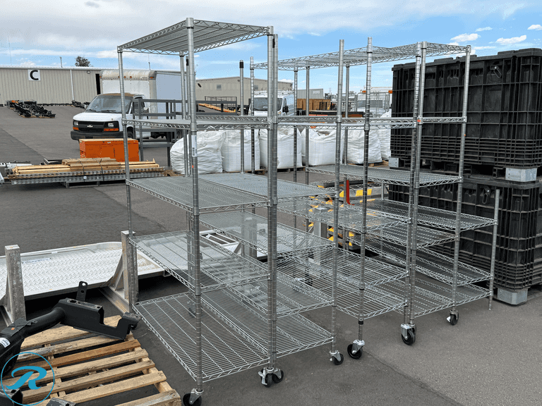 (5) Assorted Size Wire Racks - Roller Auctions