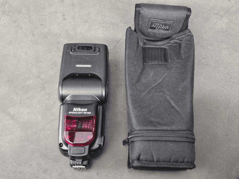 Nikon D300 Camera, AF Nikkor 28-105mm, 28-80mm, 70-300mm Lenses, SB-900 Flash, SB-50DX Flash, Manfrotto Tripod - Roller Auctions