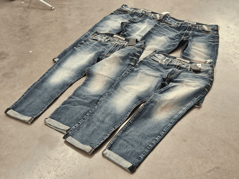 (4) Express Jeans, Sizes 34x32, 34x30, 33x30, 33x32