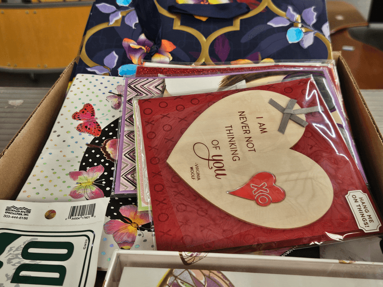 Greeting Cards, Gift Bags, and Decorative Stationery Lot - Roller Auctions