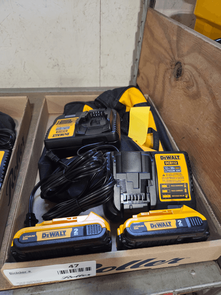 DeWalt DCB112 Lithium Ion Battery Chargers With (2) 2Ah Batteries