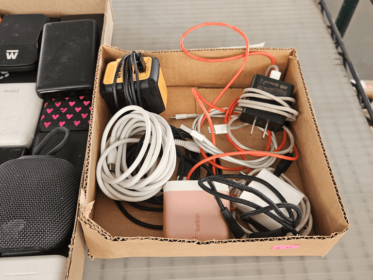 Assorted Power Banks, Chargers, Cables, SwipeSimple B250, Bluetooth Speaker - Roller Auctions