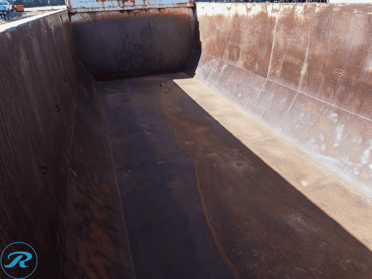 Roll-Off Dump Bed, Hook Lift, 19' Tub - Roller Auctions