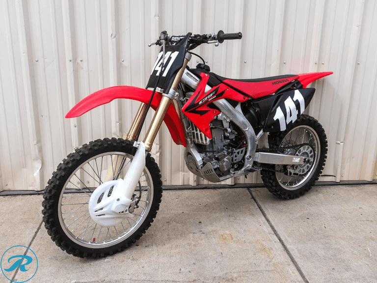2006  Honda  CRF 450R  Dirt Bike