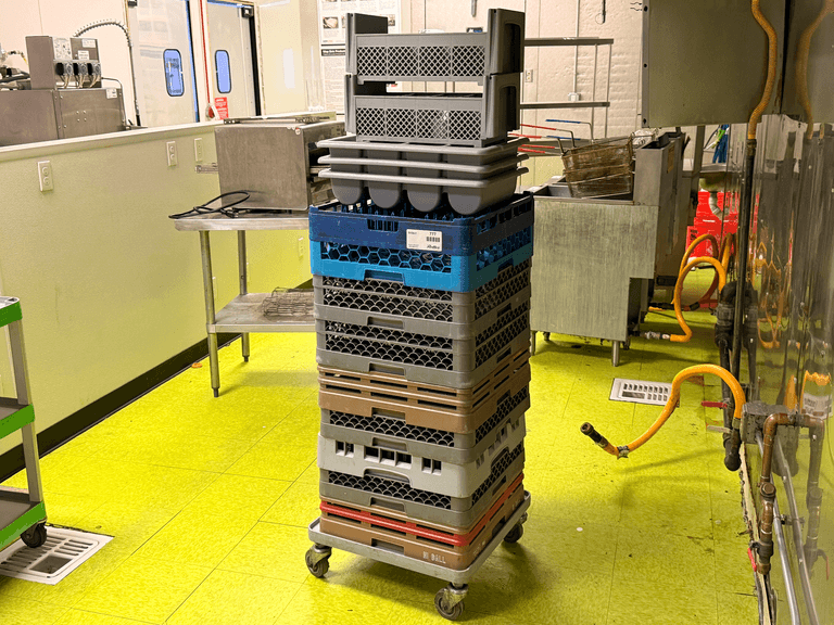 Plastic Commercial Dishwasher Racks and Trays