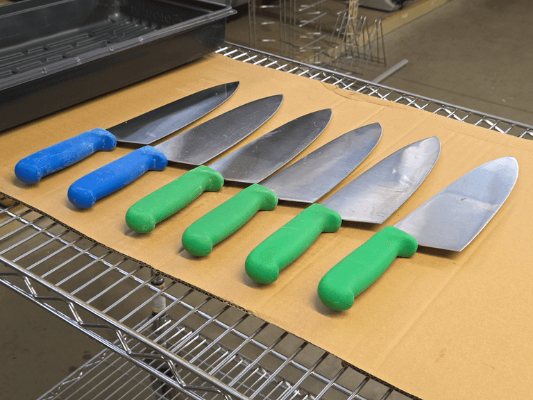(6) Assorted Kitchen Knives