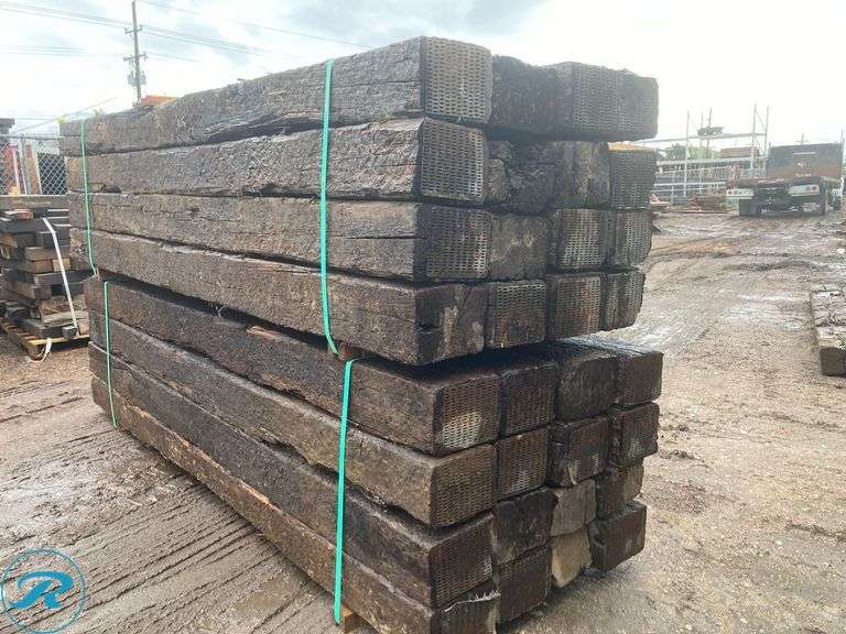 (32) Very Hard To Find Hard Wood Premium Reclaimed Solid Railroad Ties, Hight Quality 9-Ft