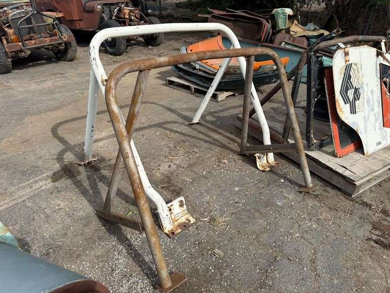 (2) Jeep Roll Bars - Roller Auctions