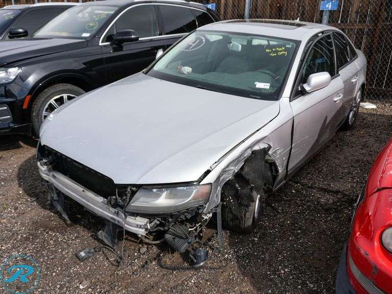 2010  Audi  A4 Premium  FWD