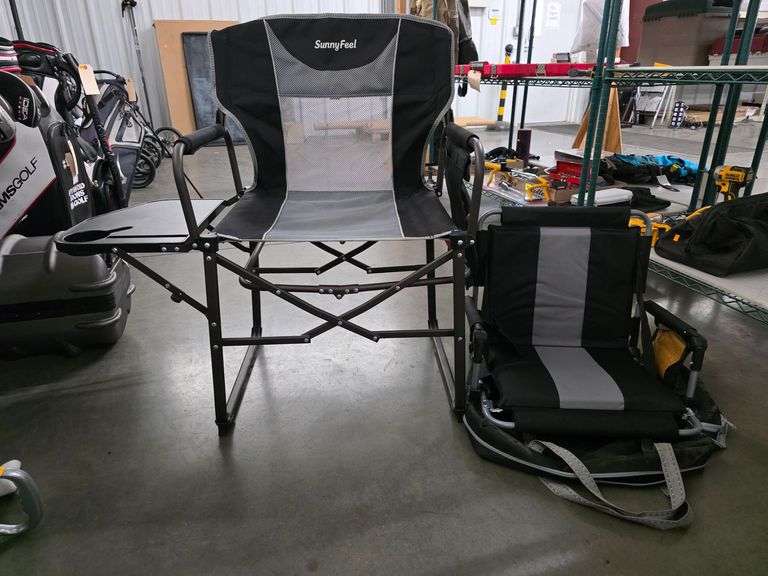 Sunnyfeel Folding Director's Chair With Side Table And Carry Bag, Plus Foldable Stadium Seat