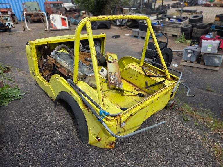 Willys Jeep CJ5 Body - Roller Auctions