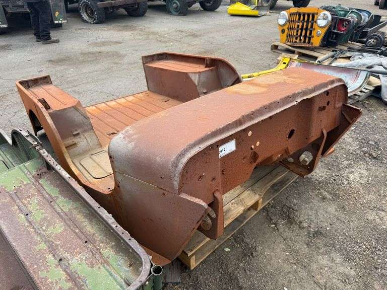 Willys Jeep CJ-2A Body - Roller Auctions