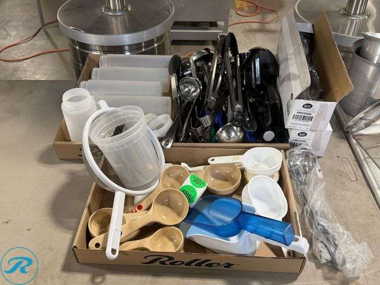 (5) Trays of Kitchen Utensils - Roller Auctions