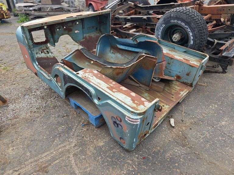 Willys Jeep CJ-2A Body - Roller Auctions