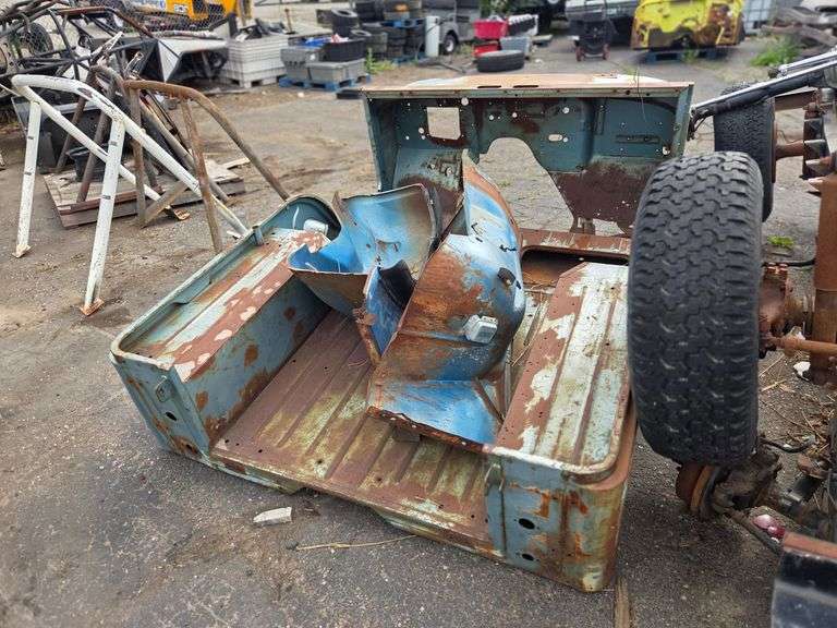 Willys Jeep CJ-2A Body - Roller Auctions