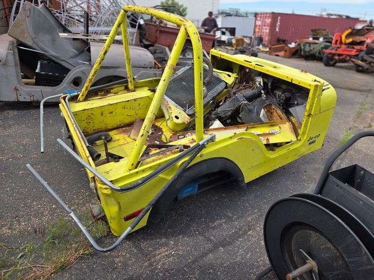 Willys Jeep CJ5 Body - Roller Auctions