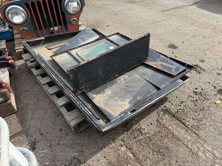 Willys Jeep CJ Metal Hardtop and Door Panels - Roller Auctions