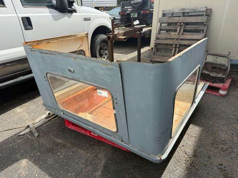 Willys Jeep Special Equipment Hard Top Cab, Model 131-61243