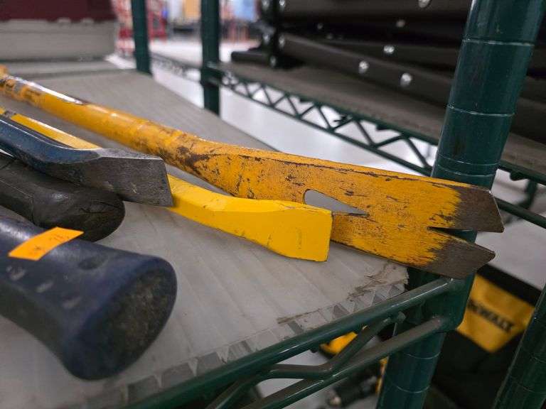 Pry Bars and Claw Hammers - Roller Auctions