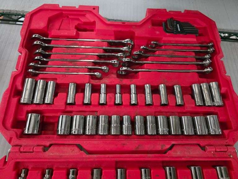 Craftsman 121-Piece Gunmetal Chrome Mechanics Tool Set (Incomplete) - Roller Auctions