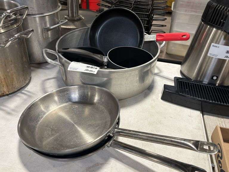 Assorted Cookware, Includes 16 Inch Brazier
