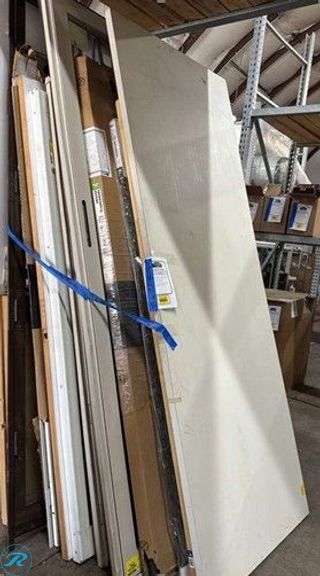 (13) Assorted Doors: Interior Doors, Storm Doors, different Colors, designs and sizes. (Some have minor damages, please see the pictures)