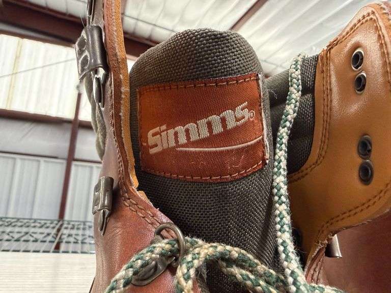Simms Leather and Fabric Wading Boots, Size 13 - Roller Auctions