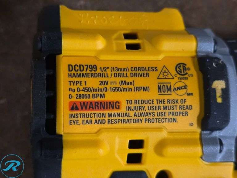 Dewalt DCD799 Hammerdrill and DCF850 Impact Driver Cordless Combo Kit, 20V, (2) Batteries and Bag - Roller Auctions