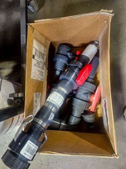 Ball Valves and Plastic Fittings - Roller Auctions