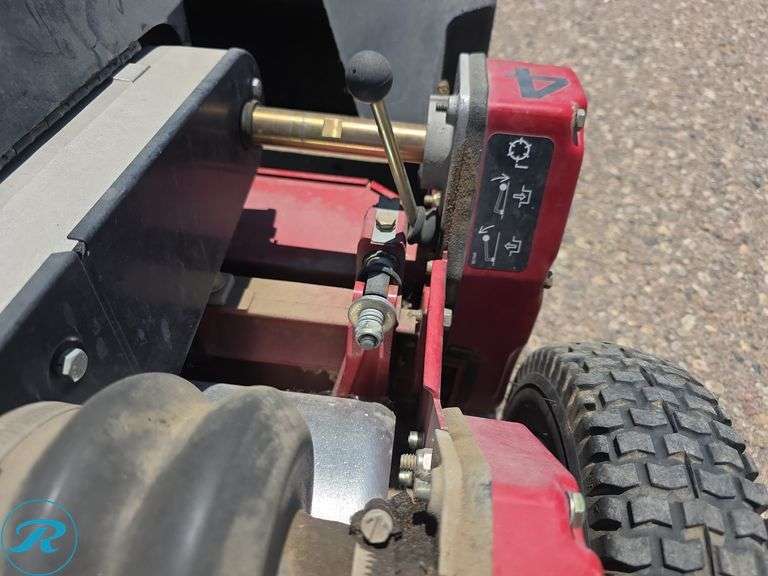 Toro Greensmaster 1000 Walk Behind Reel Mower (Inoperable, Does Not Start) - Roller Auctions
