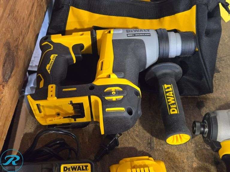 DeWalt DCH172 Rotary Hammer, DCF809 Impact Driver, 20V, Charger, Battery, Bag - Roller Auctions