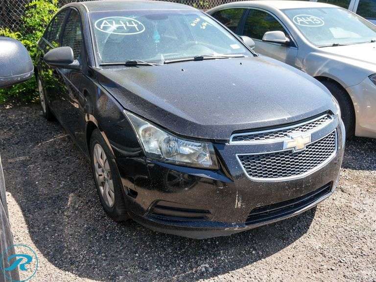 2012 Chevrolet Cruze FWD - Roller Auctions